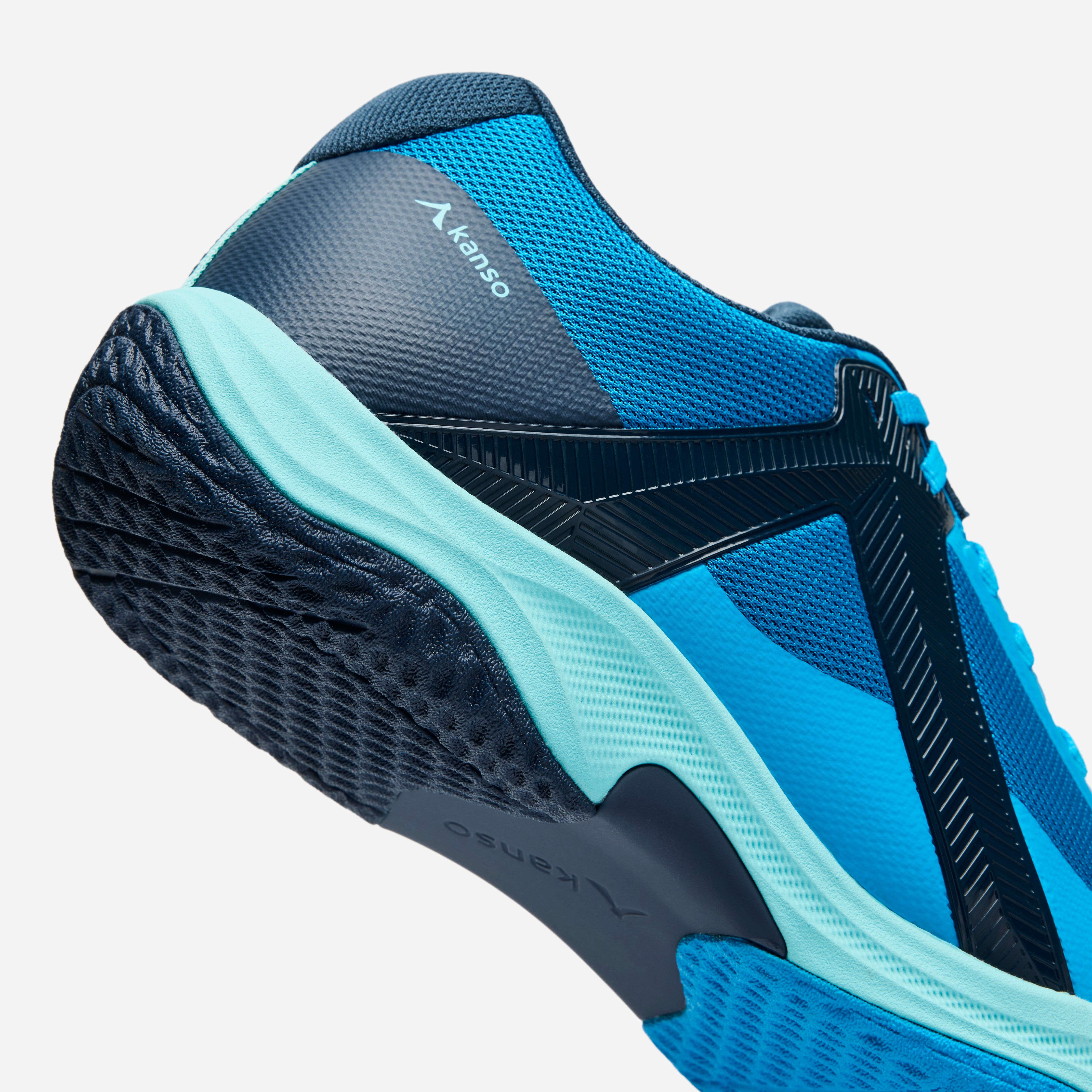 EQ fly Blue
