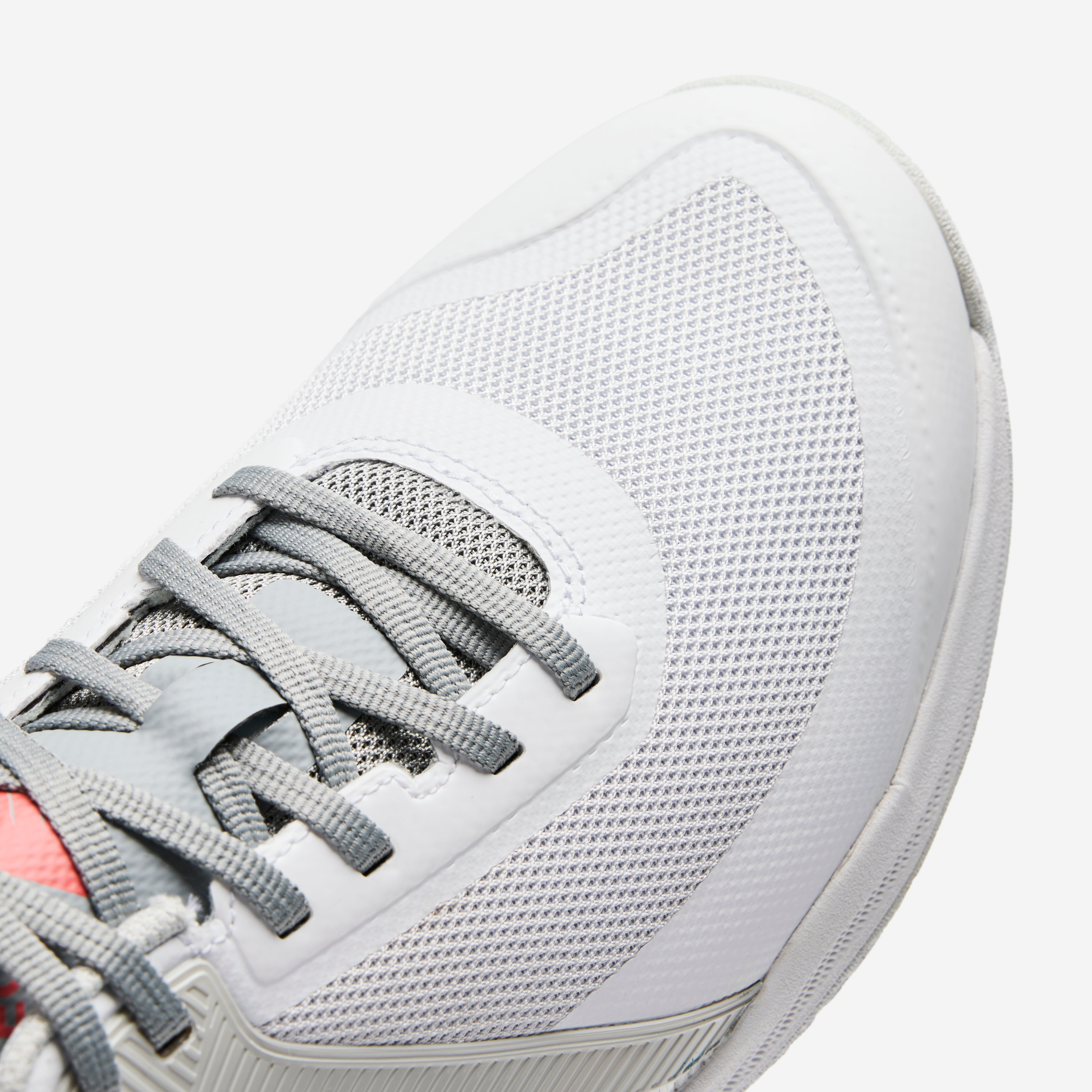 EQ fly White